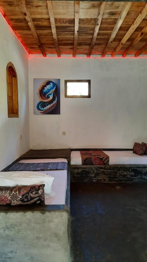 Rumah Nalu Surf Camp Krui Kültér fotó